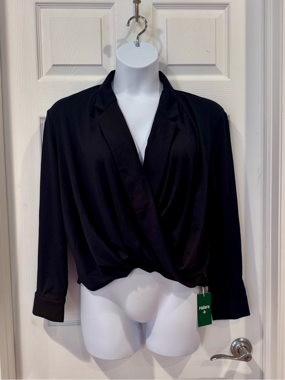 NWT HALARA Black Notched Collar Crossover Long Sleeve Work Shirt Blouse, sz L